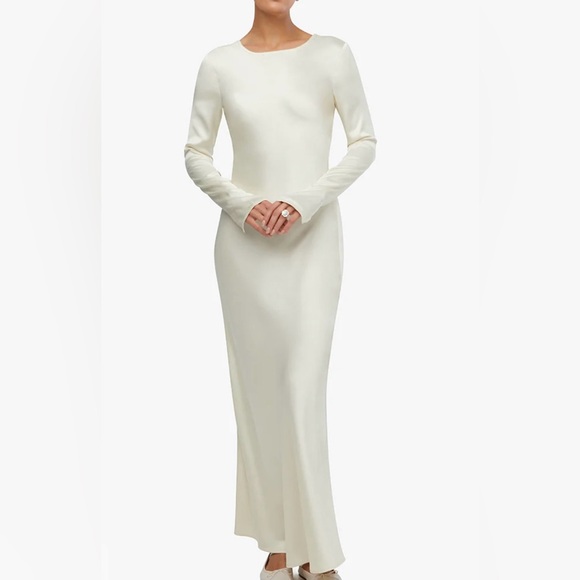 WeWoreWhat Dresses & Skirts - WeWoreWhat Silk Charmeuse Backless Cowl Back Detail Ruched Maxi Dress Size 4